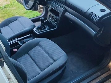 Авто Audi A4 1997 № 8070645