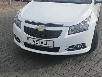 Авто Chevrolet Cruze 2011 № 8070702