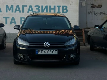 Авто Volkswagen Golf 2010 № 8070889