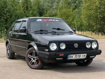 Авто Volkswagen Golf 1986 № 8070892