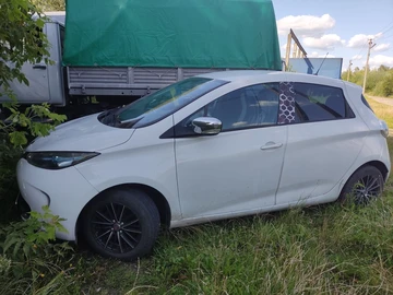 Авто Renault Zoe 2015 № 8070910