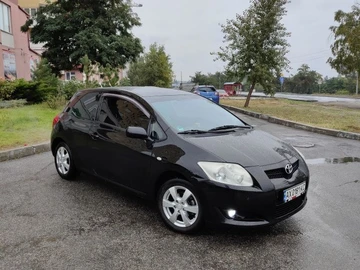 Авто Toyota Auris 2007 № 8070933