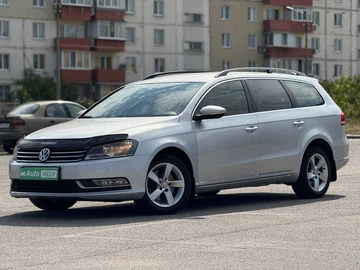 Авто Volkswagen Passat Sedan 2011 № 8070936