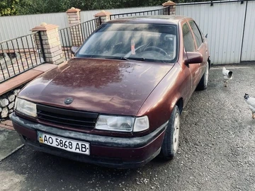 Авто Opel Vectra 1992 № 8070987