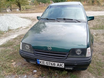 Авто Opel Kadett 1986 № 8071035