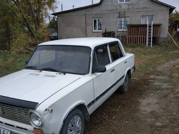 Авто ВАЗ 2101 1972 № 8071109