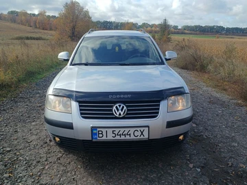 Авто Volkswagen Passat Variant 2004 № 8071137
