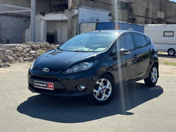 Авто Ford Fiesta 2011 № 8071304