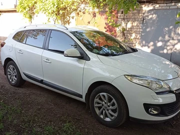 Авто Renault Megane 2013 № 8071307