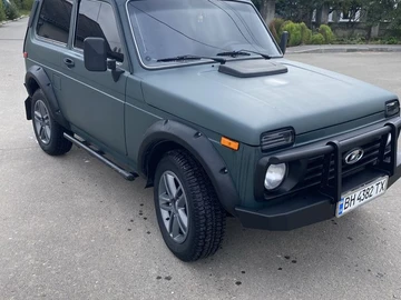 Авто ВАЗ 2121 1993 № 8071310