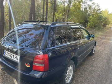 Авто Audi A4 1999 № 8071631