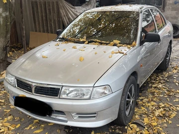 Авто Mitsubishi Lancer 2000 № 8071644