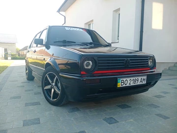 Авто Volkswagen Golf 1987 № 8071679