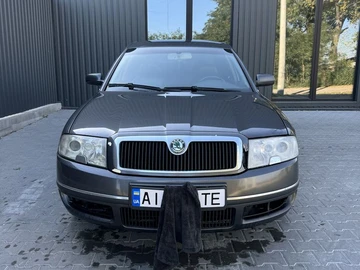 Авто Skoda Superb 2004 № 8071701