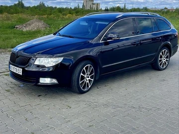 Авто Skoda Superb 2010 № 8071710