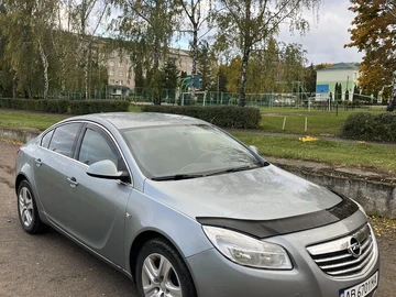 Авто Opel Insignia 2010 № 8071728