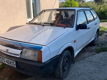 Авто ВАЗ 2109 1987 № 8071737
