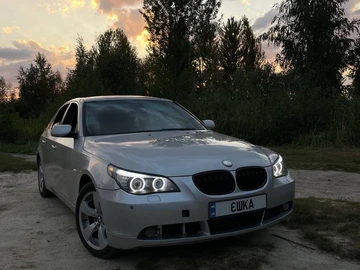 Авто BMW 5 Серия 2004 № 8071745