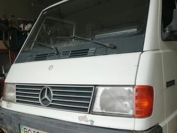 Авто Mercedes Vito 1992 № 8071778