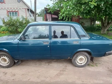 Авто ВАЗ 2107 2003 № 8071787