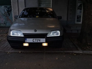 Авто Opel Omega 1988 № 8071807
