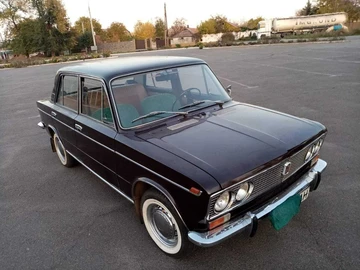 Авто ВАЗ 2103 1974 № 8071935