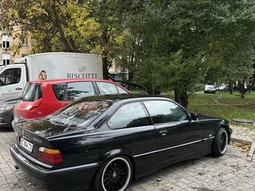 Авто BMW 3 Серия 1995 № 8071987