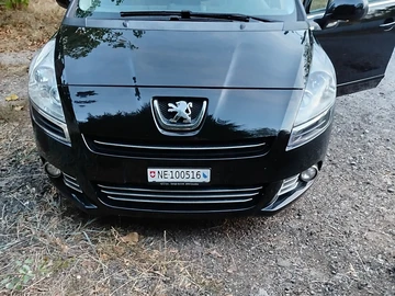 Авто Peugeot 5008 2013 № 8071991