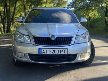 Авто Skoda Octavia 2012 № 8072139