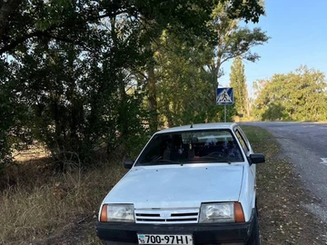 Авто ВАЗ 2108 1992 № 8072373