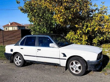 Авто BMW 3 Серия 1986 № 8072475