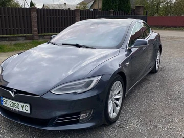 Авто Tesla Model S 2018 № 8072578