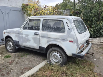Авто ВАЗ 2121 1986 № 8072807