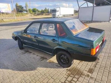 Авто ВАЗ 21099 1993 № 8072819
