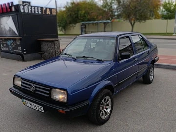 Авто Volkswagen Jetta 1988 № 8072948