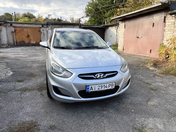 Авто Hyundai Accent 2013 № 8072995