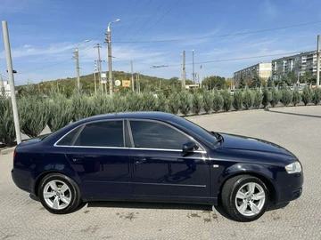 Авто Audi A4 2006 № 8073018