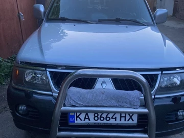 Авто Mitsubishi Pajero 2004 № 8073212