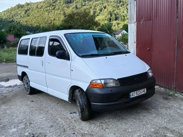 Авто Toyota Hiace 2003 № 8073228