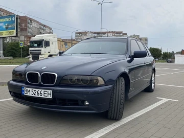Авто BMW 5 Серия 2002 № 8073265