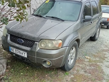 Авто Ford Escape 2005 № 8073282