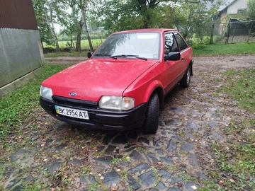 Авто Ford Escort 1987 № 8073330