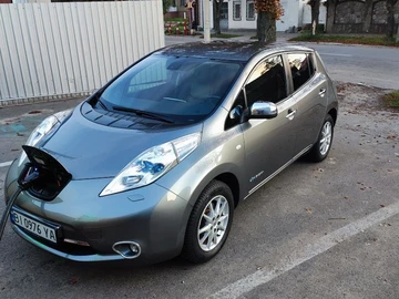 Авто Nissan Leaf 2015 № 8073369
