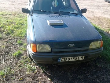 Авто Ford Escort 1988 № 8073384
