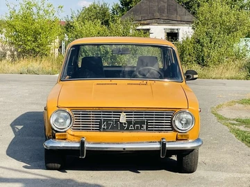 Авто ВАЗ 2101 1984 № 8073408
