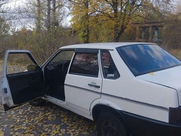 Авто ВАЗ 21099 1997 № 8073572