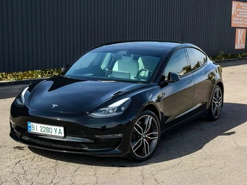 Авто Tesla Model 3 2022 № 8073581