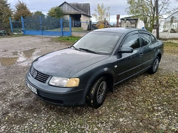 Авто Volkswagen Passat Sedan 2000 № 8073614