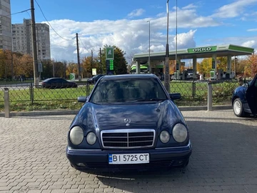 Авто Mercedes 230 1995 № 8073640
