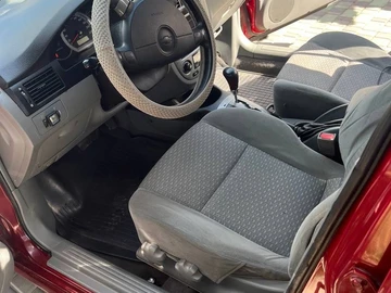Авто Chevrolet Lacetti 2005 № 8073778